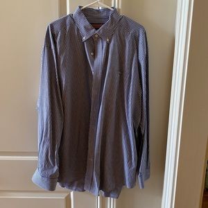 Vineyard Vines XXL blue and white checked